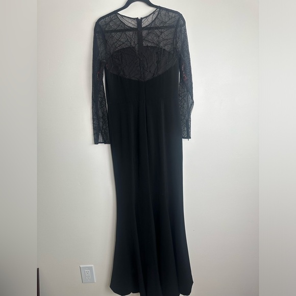 Monique Lhuillier Designer Black Lace Long Sleeve Long Evening Gown Size 10 - Picture 2 of 8